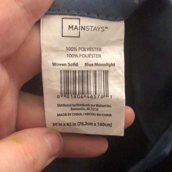 Blue curtain - Picture 2 of 3